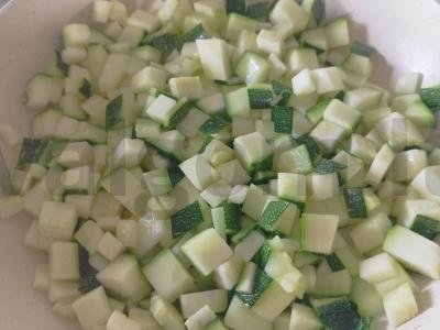 Omletas su cukinija po sūriu Žingsnis 2