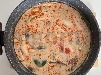 Tom Yum su kokosų pienu ir čili pasta Žingsnis 7