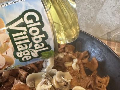 Grybų žiuljenas su voveraitėmis ir pievagrybiais Žingsnis 2