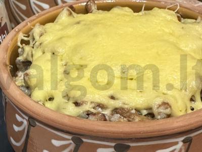 Grybų žiuljenas su voveraitėmis ir pievagrybiais pagrindine nuotrauka