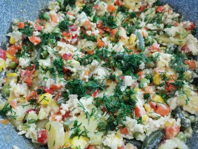 Daržovių mišinys kiaušiniuose pagrindine nuotrauka