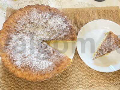 Greitas pyragas su manų kruopomis arbatai pagrindine nuotrauka