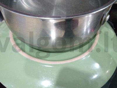 Vištiena tabaka su paprika ir prieskoniais Žingsnis 3