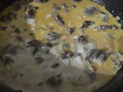 Vištienos kepenėlių paštetas su grietinėlėmis Žingsnis 4