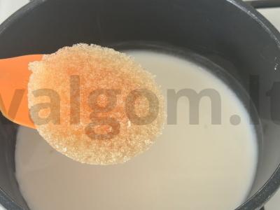 Uogų-pieno desertas Žingsnis 6