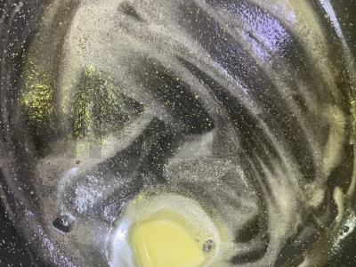 Šoninė su pomidorais kiaušinyje Žingsnis 1