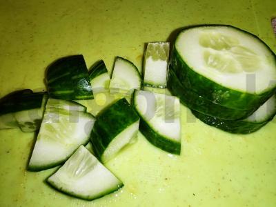 Salotas su rukola, apelsinu, žemės riešutais ir sūriu Žingsnis 2