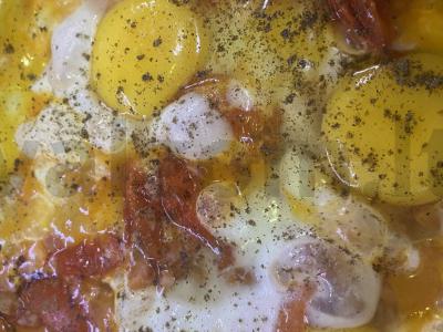 Šoninė su pomidorais kiaušinyje Žingsnis 5