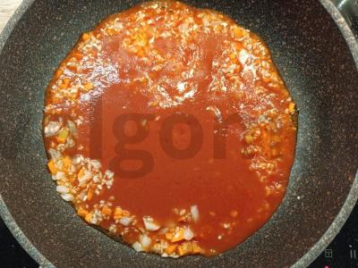 Pomidorų sriuba su daržovėmis ir sūriu Žingsnis 3