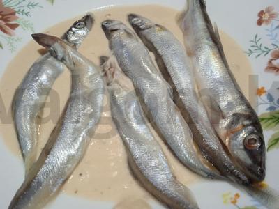 Kepta šprotų žuvis alaus tešloje Žingsnis 4