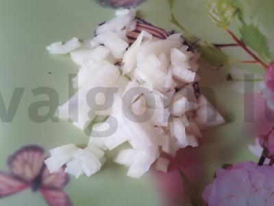 Konservuotų lašišų kotletai su ryžiais Žingsnis 1