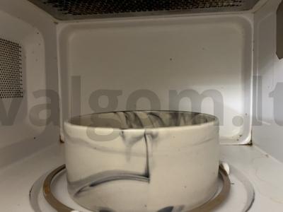 Kukurūzų košė su kakavos milteliais mikrobangų krosnelėje Žingsnis 4