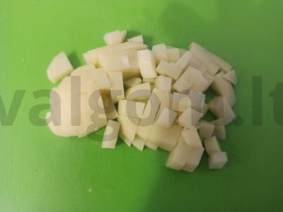 Adygei sriuba su kviečių ir bulvėmis Žingsnis 2