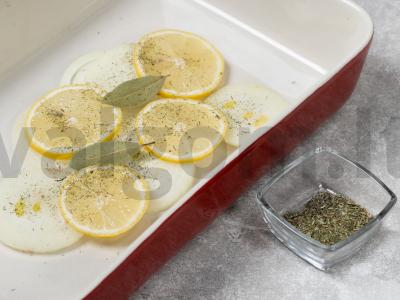 Skumbrija su citrina ir svogūnais orkaitėje Žingsnis 2