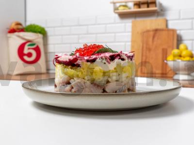 Salotas „Žuvis po kailiu“ pagrindine nuotrauka