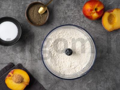 Saldžiarūgštis pyragas su sezoniniais vaisiais Žingsnis 1