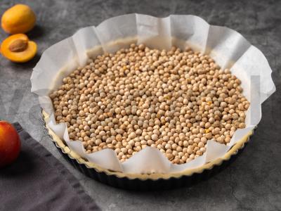 Saldžiarūgštis pyragas su sezoniniais vaisiais Žingsnis 6