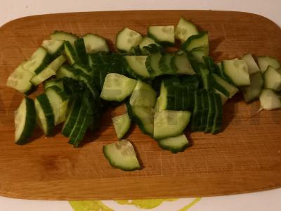 Pavasario salotos su kiaulpienių lapais Žingsnis 1