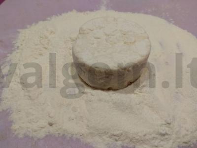 Sūrio blynai „Kaip Pasakų šalyje“ Žingsnis 3