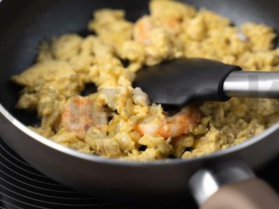 Krevetės su kiaušiniais Žingsnis 5