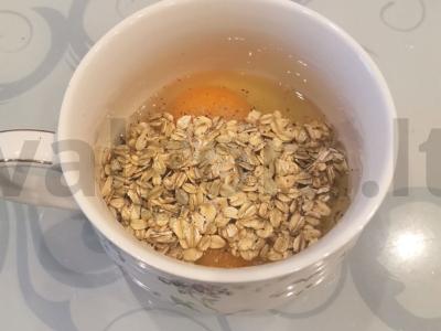 Avižų blynas su raudonąja ikra Žingsnis 2