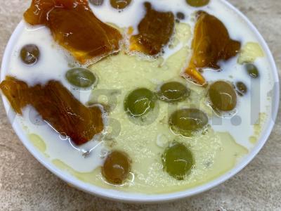 Grikių košė su tirpintu pienu, persimonu ir vynuogėmis Žingsnis 5