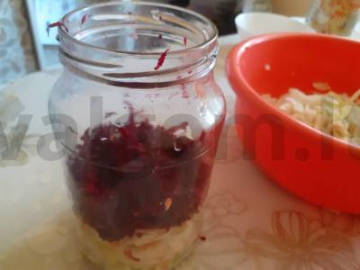 Marinuota kopūstai su burokėliais Žingsnis 3