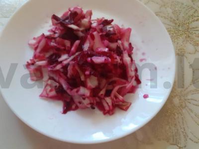 Marinuota kopūstai su burokėliais pagrindine nuotrauka