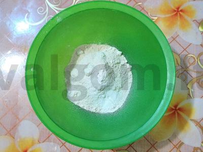 Bananų keksiukai su avižų miltais ir šokoladu Žingsnis 1