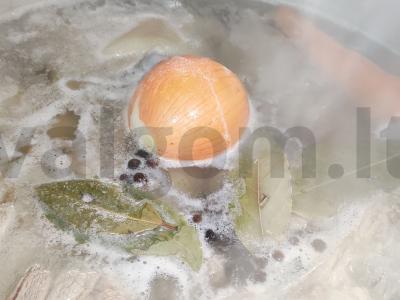 Namų šaltas želė su kiauliena ir kalakutiena Žingsnis 3