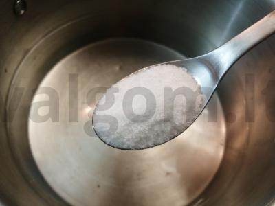 Farfalle su grybais ir bekonu Žingsnis 1