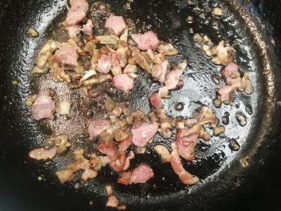 Farfalle su grybais ir bekonu Žingsnis 6