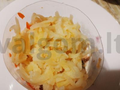 Salotas „Trys po kailiu“ Žingsnis 6