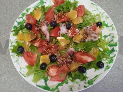 Salotos su aštuonkoju, mėlynėmis ir apelsinu Žingsnis 7