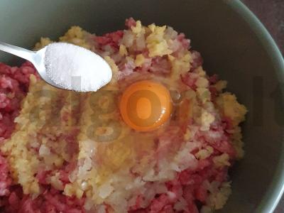 Sultingi kalakutienos kotletai orkaitėje Žingsnis 3