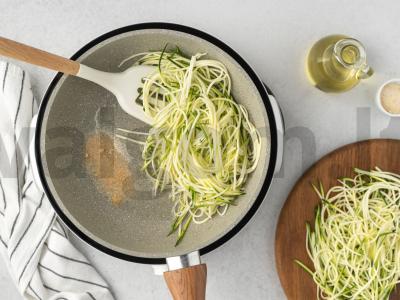 Bento dėžutė su cukinijomis ir vištienos krūtinėlėmis Žingsnis 5