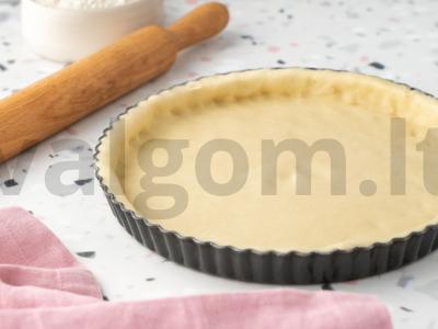 Smulkus pyragas su grybais, kumpiu ir sūriu Žingsnis 7