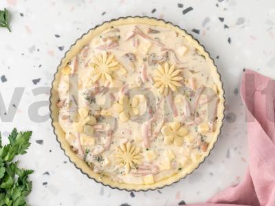 Smulkus pyragas su grybais, kumpiu ir sūriu Žingsnis 10