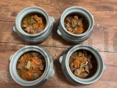 Grikių košė su jautiena puodukuose Žingsnis 6