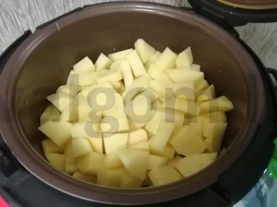 Kepinys su kiauliena ir grybais lėtoje viryklėje Žingsnis 5