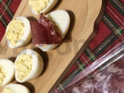 Kalakutų kiaušiniai su sūdyta kiauliena Žingsnis 6