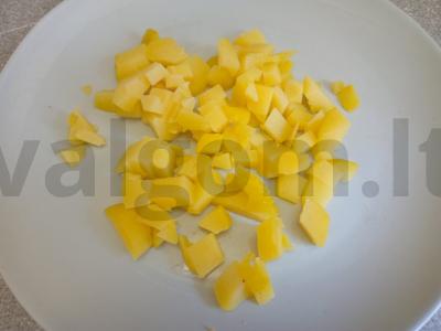 Daržovių salotas su marinuotais pievagrybiais Žingsnis 1