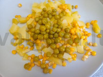 Daržovių salotas su marinuotais pievagrybiais Žingsnis 2