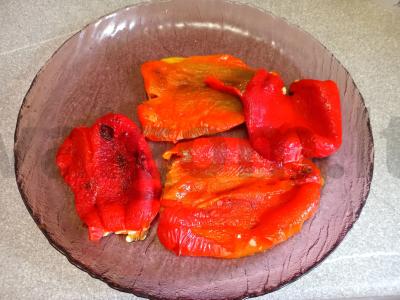 Keptas paprikos užkandis su kreminio sūrio įdaru Žingsnis 2