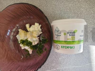 Keptas paprikos užkandis su kreminio sūrio įdaru Žingsnis 3