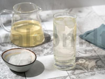 Raminantis ramunėlių mokteilis Žingsnis 3