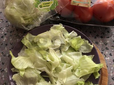 Salotas su pomidorais ir feta sūriu Žingsnis 1