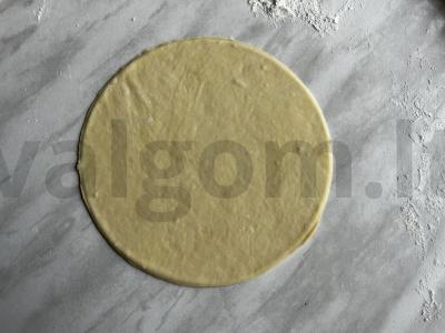 Kystybė su bulvių koše ir keptu svogūnu Žingsnis 9