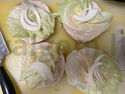 Vištienos burgeriai su šviežiais daržovėmis Žingsnis 2