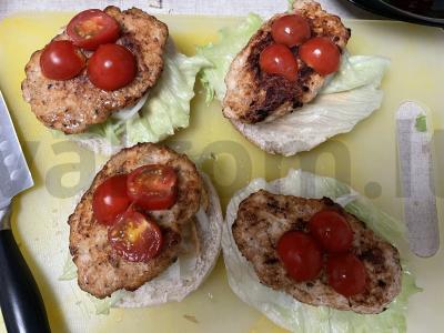 Vištienos burgeriai su šviežiais daržovėmis Žingsnis 3